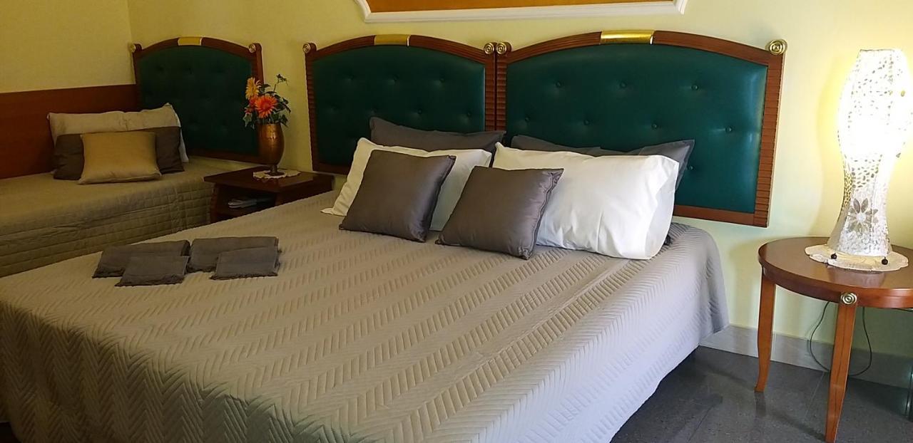 Hotel La Conca Вілла-Сан-Джованні Екстер'єр фото