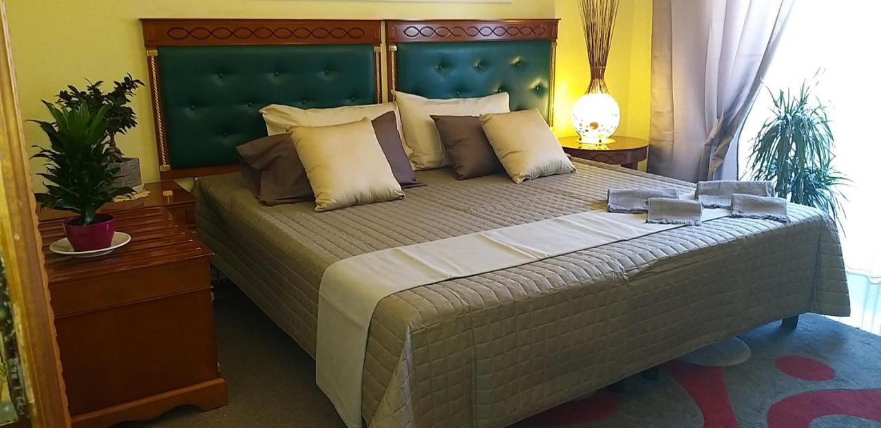 Hotel La Conca Вілла-Сан-Джованні Екстер'єр фото