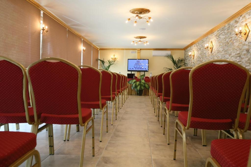 Hotel La Conca Вілла-Сан-Джованні Екстер'єр фото