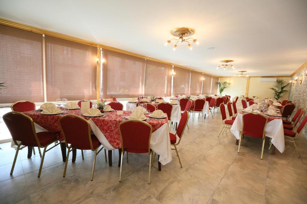 Hotel La Conca Вілла-Сан-Джованні Екстер'єр фото