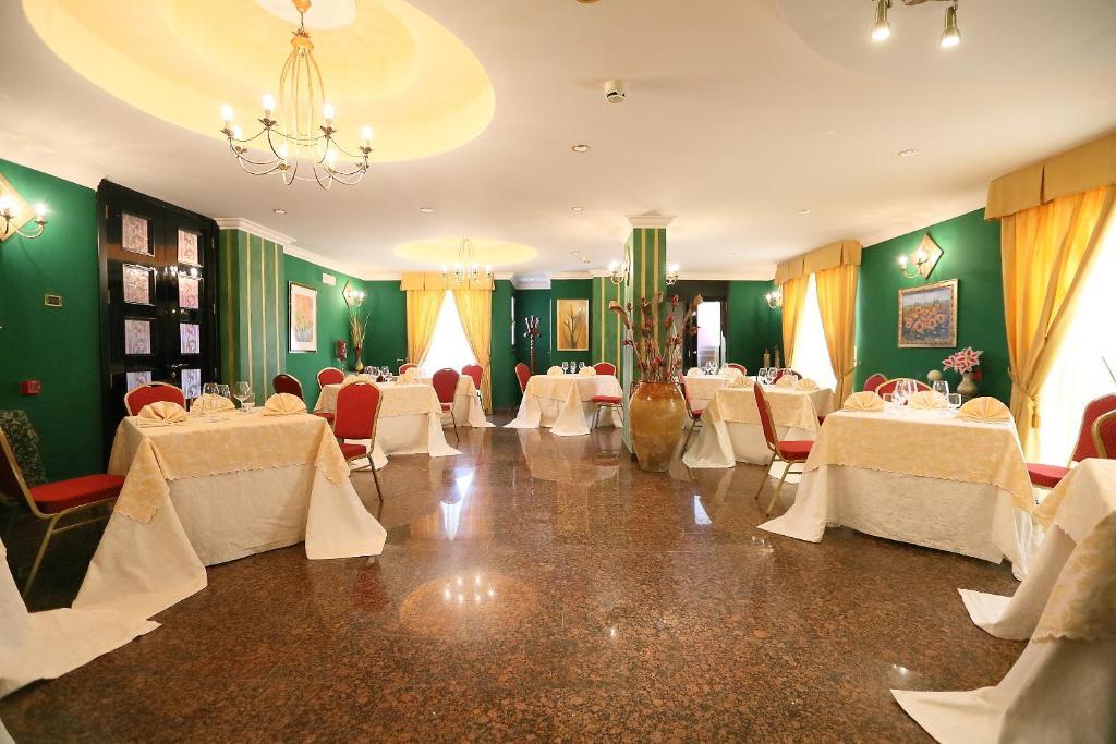 Hotel La Conca Вілла-Сан-Джованні Екстер'єр фото
